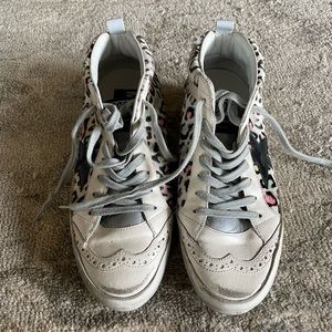 Golden Goose Mid/Star Sneakers
